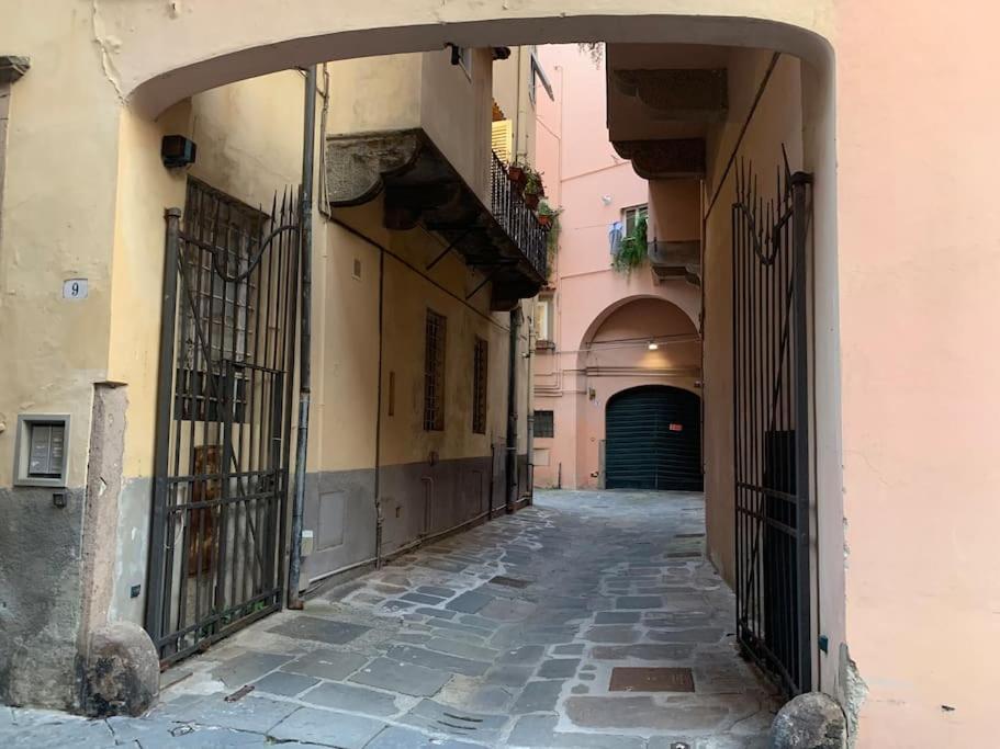 Loft Moderno Ubicato Nel Centro Storico Di Lucca 아파트 외부 사진