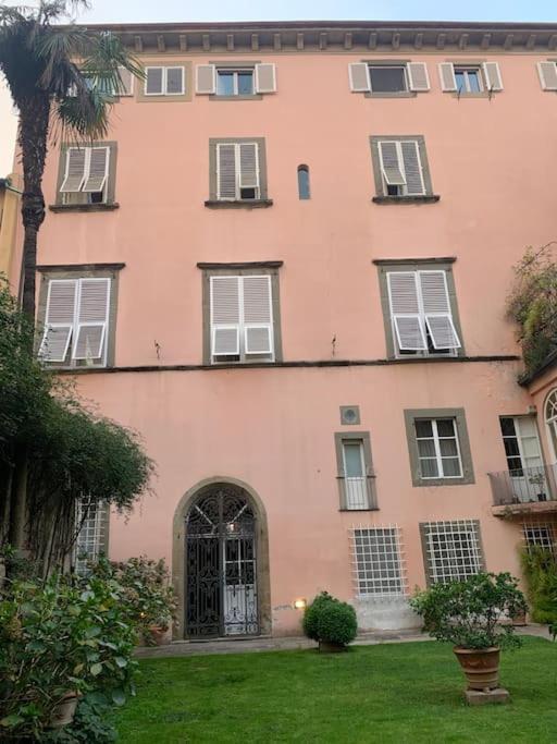 Loft Moderno Ubicato Nel Centro Storico Di Lucca 아파트 외부 사진